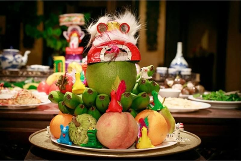 mâm cỗ trông trăng (source : suc khoe va doi song)