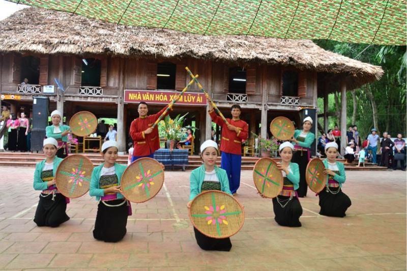 tourisme communautaire au village d'ai - hoa binh