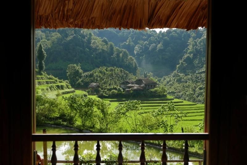 la vue depuis un maison d'hotes au village lien à bac ha, nord vietnam