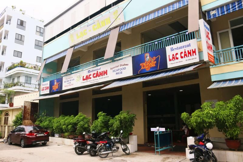 le restaurant de boeuf lac canh avec 40 ans (1)