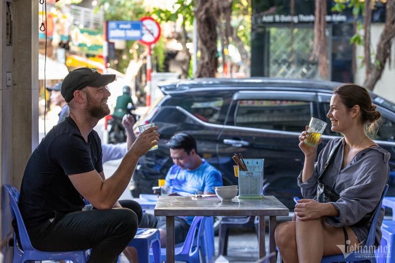 profiter de boire de la bière vietnam (1)