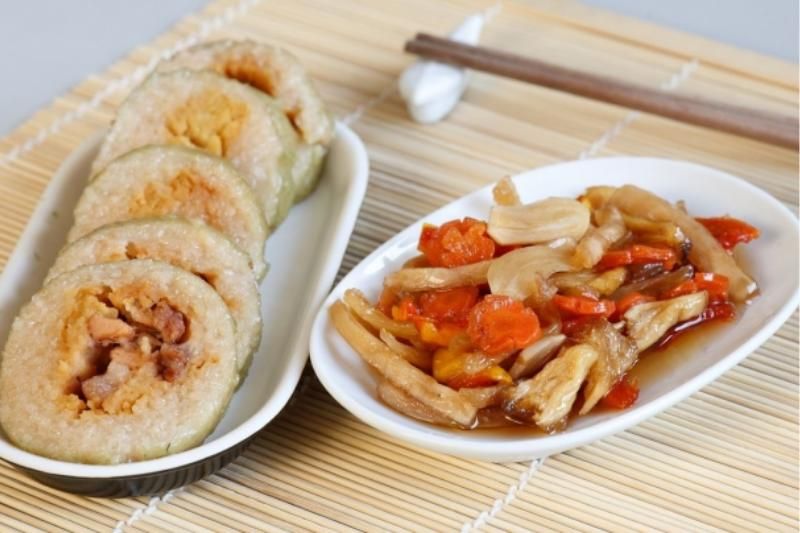 manger avec des pickles à la vietnamienne (source truyenhinhnghean.vn)