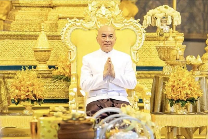 le roi Norodom Sihamoni (source : le journal de Sai Gon Giai phong)