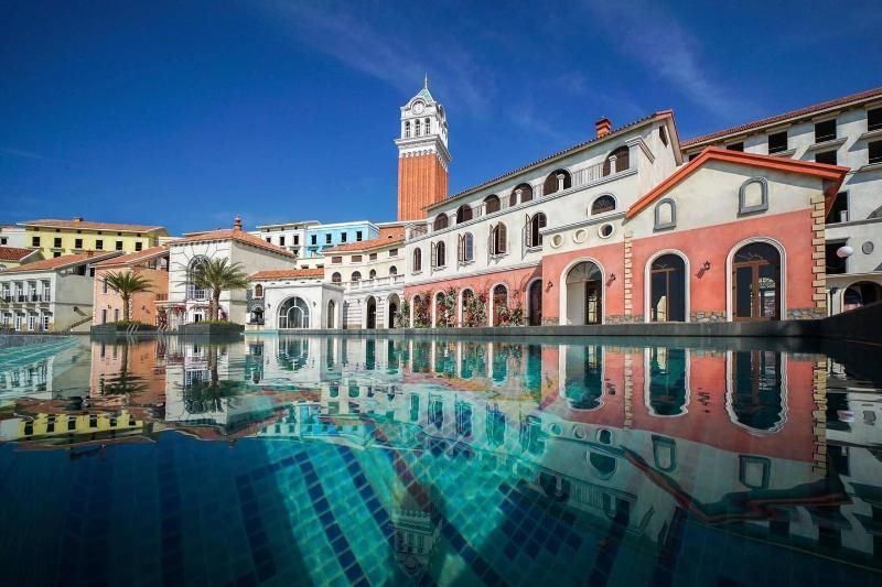 Este rincón del pueblo mediterráneo de Phu Quoc es un lugar imprescindible para tomar fotos y capturar la magia del viaje, una experiencia más que responde a la pregunta: ¿Qué hacer a Phu Quoc?