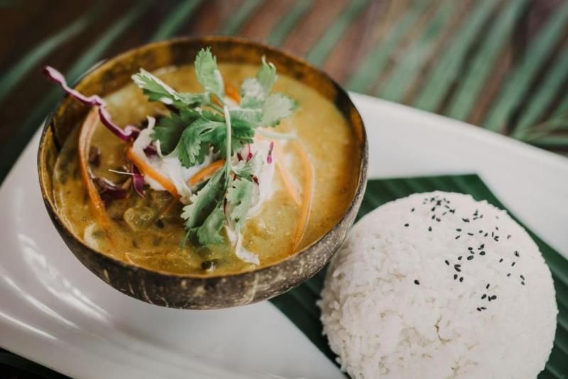 saborea la gastronomía jemer local, una experiencia deliciosa qué hacer en koh ta kiev