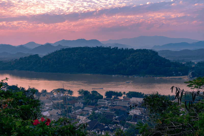 vista desde el monte Phousi en Luang Prabang, Laos