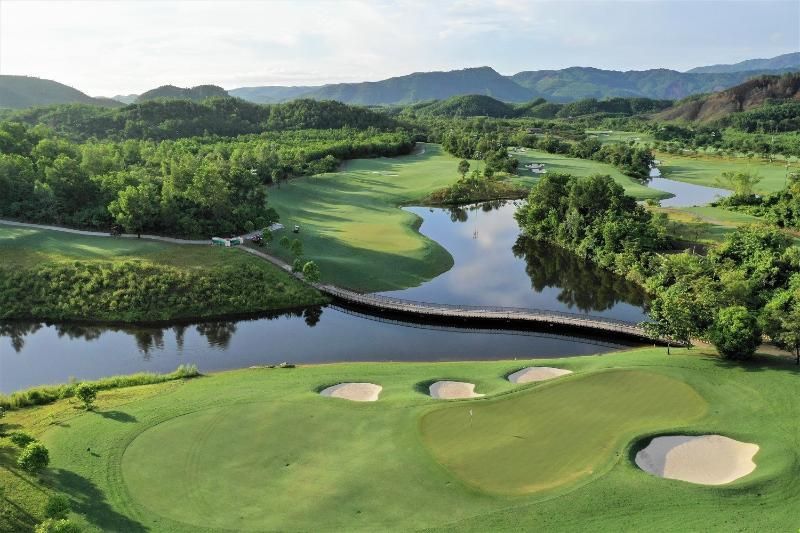 banana hills golf club (fuente novatel da nang primer han river