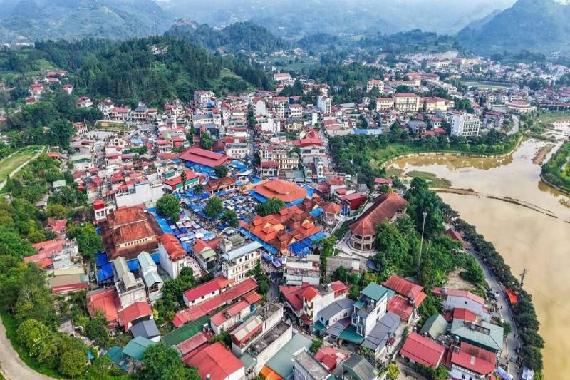 vue d'en haut de sa pa - source hoang hieu vna (1)