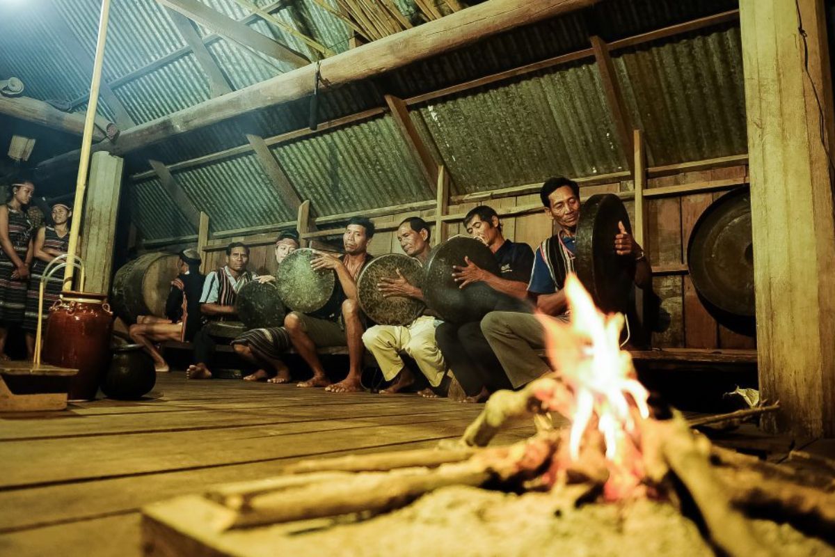 actividades comunitarias de los habitantes de las tierras altas centrales (fuente heritagevietnamairlines.com)