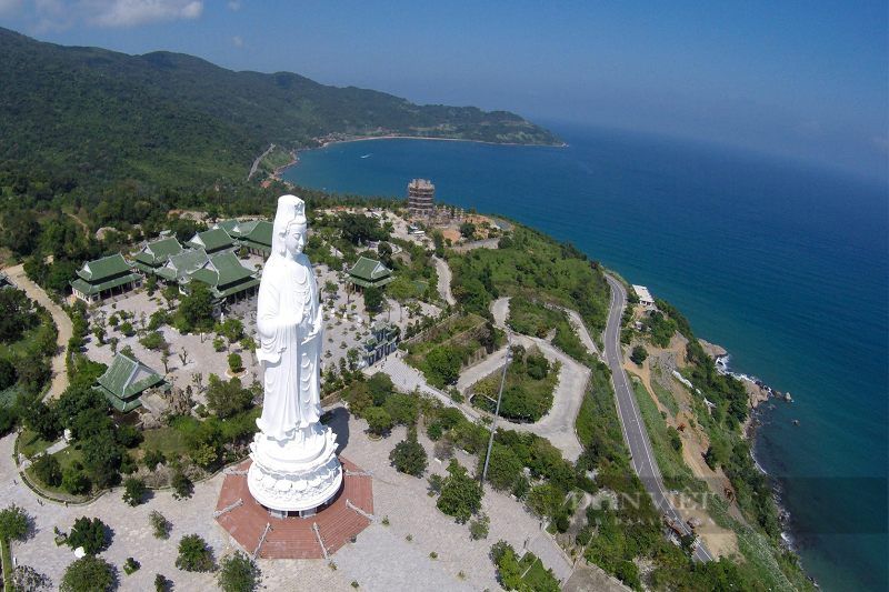 la belleza de la península de son tra en danang (fuente dan viet)