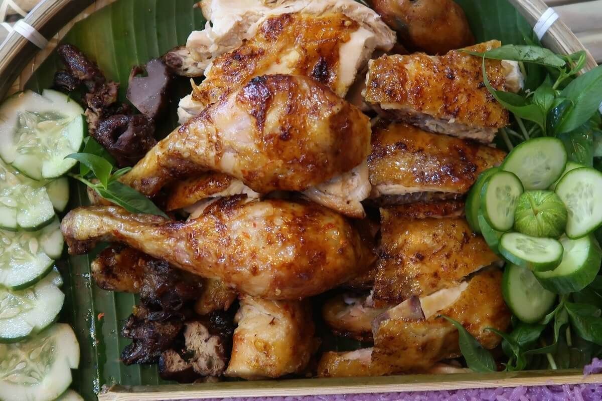 pollo a la parrilla de las tierras altas centrales (fuente vinwonders.com)