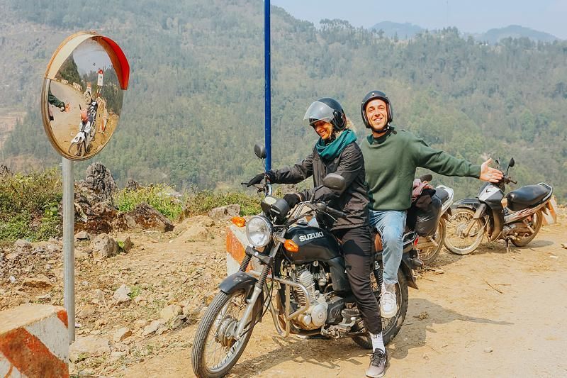 viaje en moto al loop ha giang (fuente vnexpress)