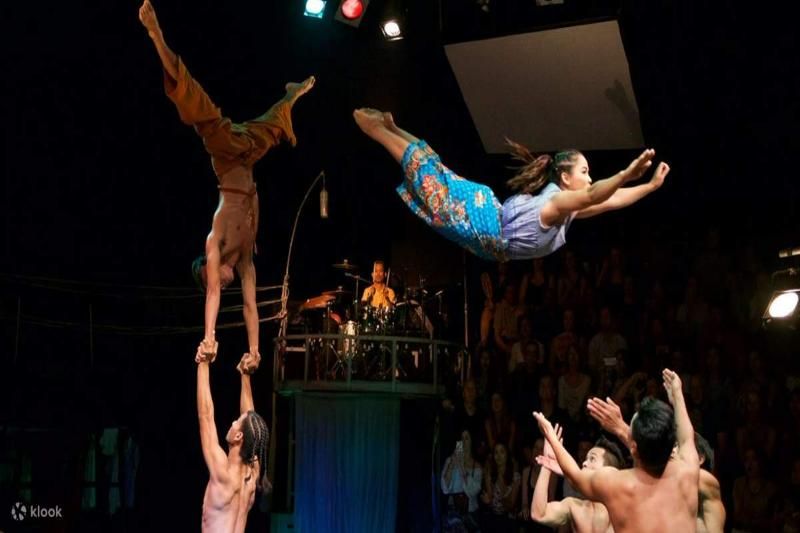 que faire à siemreap 3 jours - spectacle phare – cirque cambodgien - source klook (1)