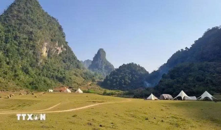 belleza en non nuoc cao bang (1)