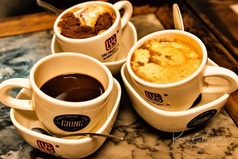 café con huevos una receta fácil y buenos lugares para degustar