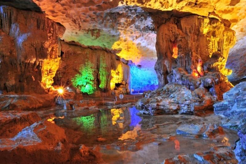 la cueva de las sorpresas (hang sửng sốt), bahía de ha long