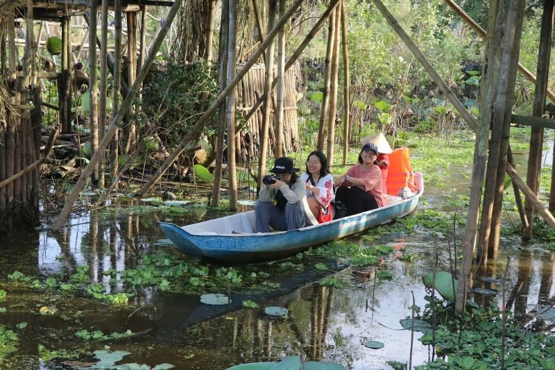 une courte visite dans le foret Tra Su - Chau doc - voyage authentique vietnam