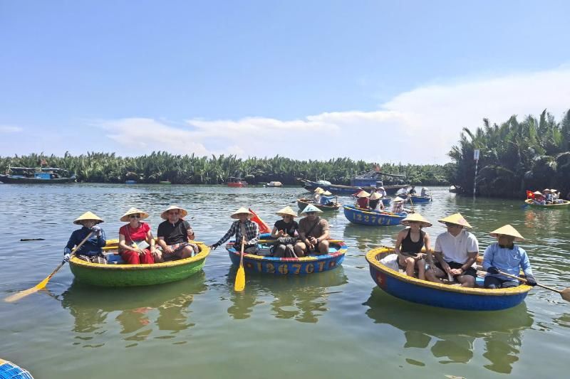 bateau ronde dans le foret cocotier de Bay Mau à Hoi An (Source guide Hoang Minh)