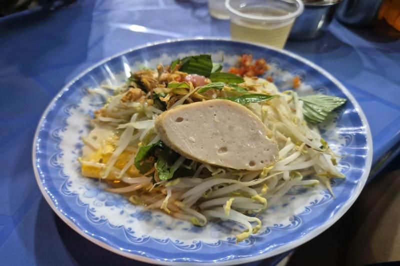 Banh ướt - un plat tres speciale au vietnam (source hieu tuyen - aucoeurvietnam)