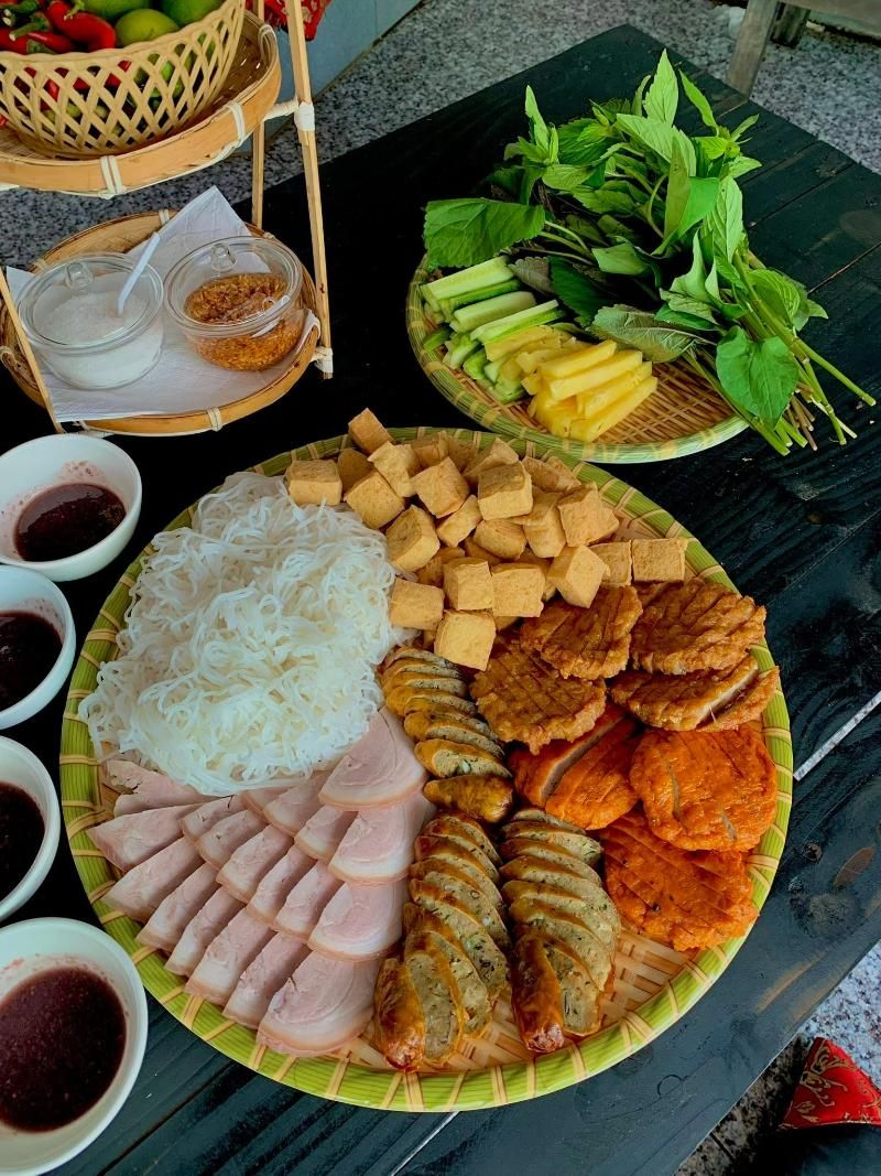 bun dau mam tom (2)